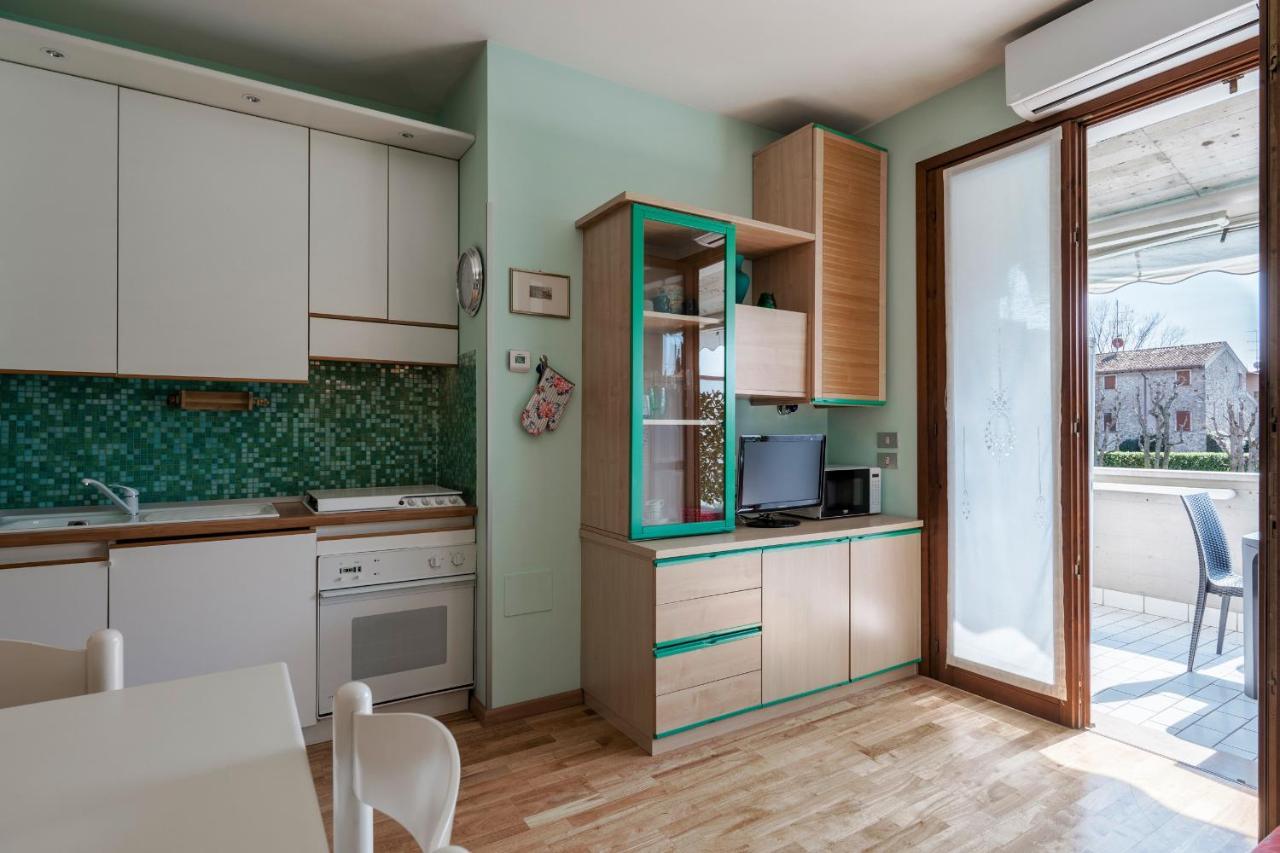 Azzurra Suite - Monolocale Con Piscina E Wifi Sirmione Exterior photo